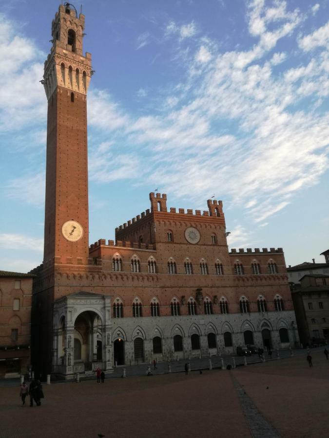 Nonna Anna Apartamento Siena Exterior foto